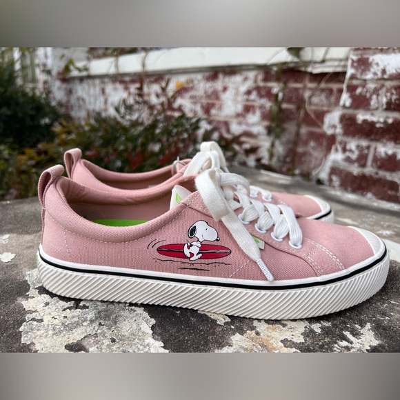 Cariuma OCA Sneakers Peanuts Snoopy Skateboard Pink Canvas Shoes Womens 9.5 - Picture 7 of 12